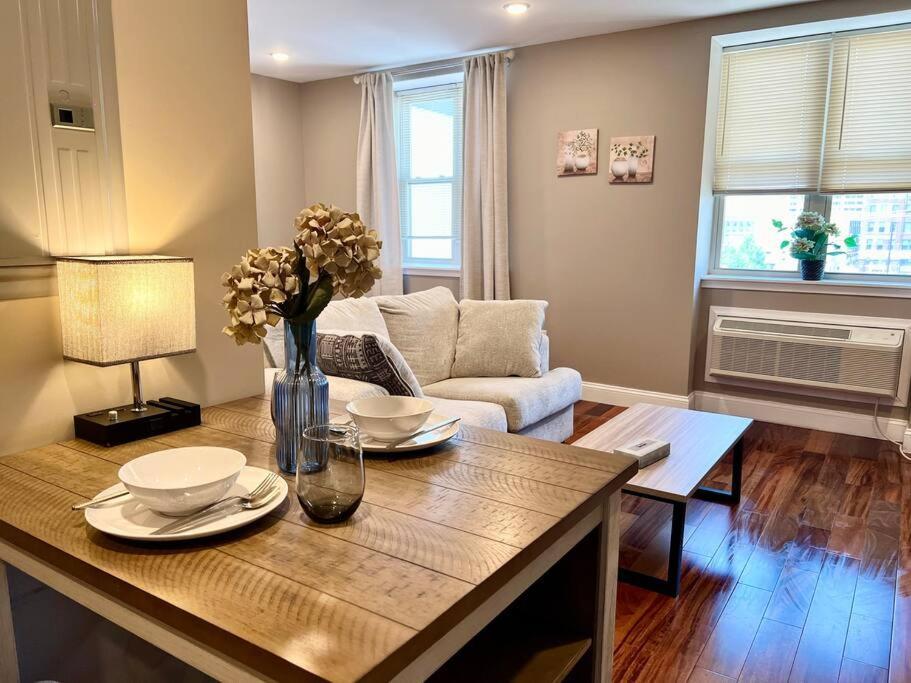 403 Luxury And Comfy King Bed In Of Phily Apartment Philadelphia