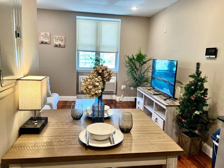 Apartment 403 Luxury And Comfy King Bed In Of Phily *